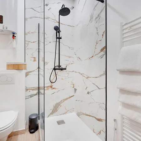 Classy - Marais Bastille Апартаменты Париж